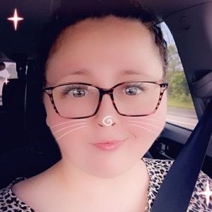 Meet your Posher, Mandy